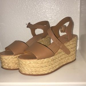 DOLCE VITA wedges